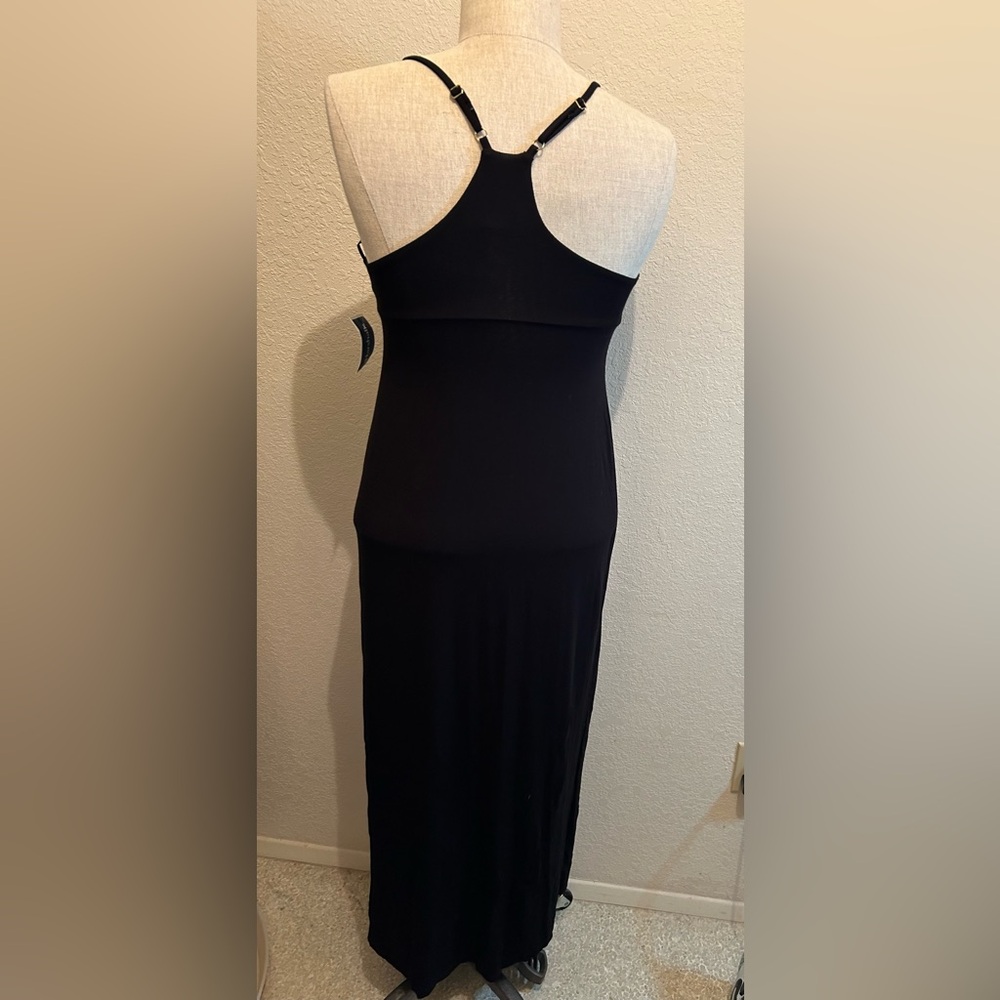 Elegant Black Maxi Dress - Picture 2 of 6